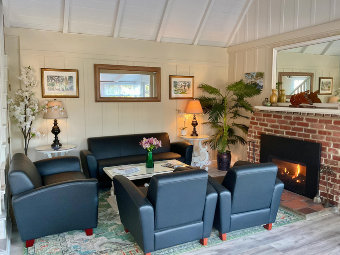 Public Area 2, Carmel Green Lantern Inn, Monterey