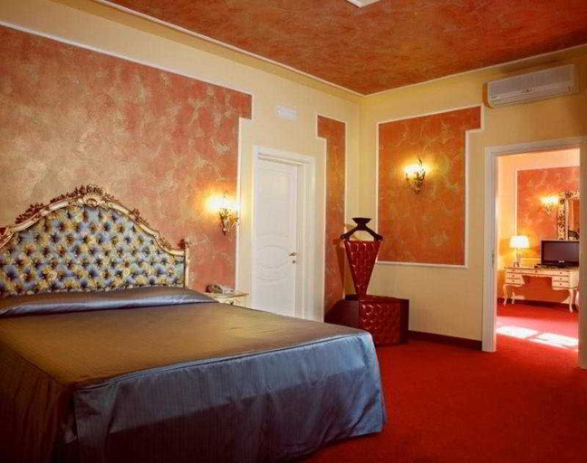 Bedroom 3, Semiramide Palace Hotel, Bari