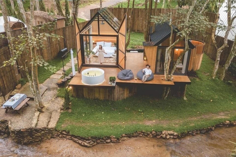 Terrace 4, Morning Star Glamping, K. Mae On
