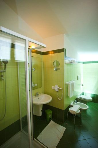 Bathroom 3, Hotel Ristorante Al Duca, Chieti