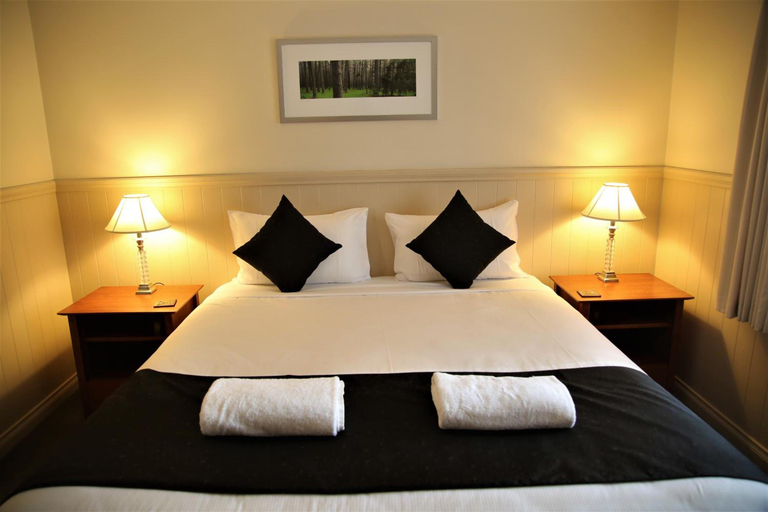 Bedroom 2, Bushy Lake Chalets, Augusta-Margaret River