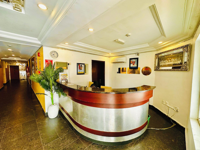 Public Area, Presken Bank Anthony, Kosofe