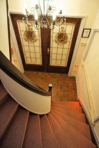 Lobby 3, J And R Brussels City Apartment, Bruxelles