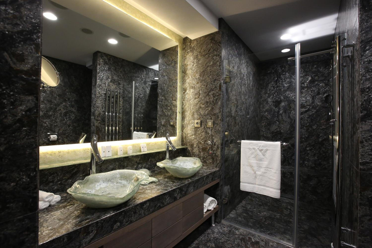 Bathroom 4, X Bionic Hotel, Dunajská Streda