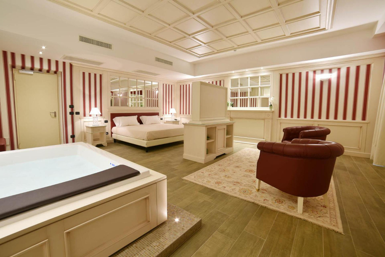Others 5, Sweet Motel, Bergamo