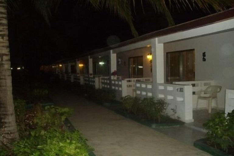 Exterior & Views 5, Holiday Beach Club Hotel, Kombo Saint Mary