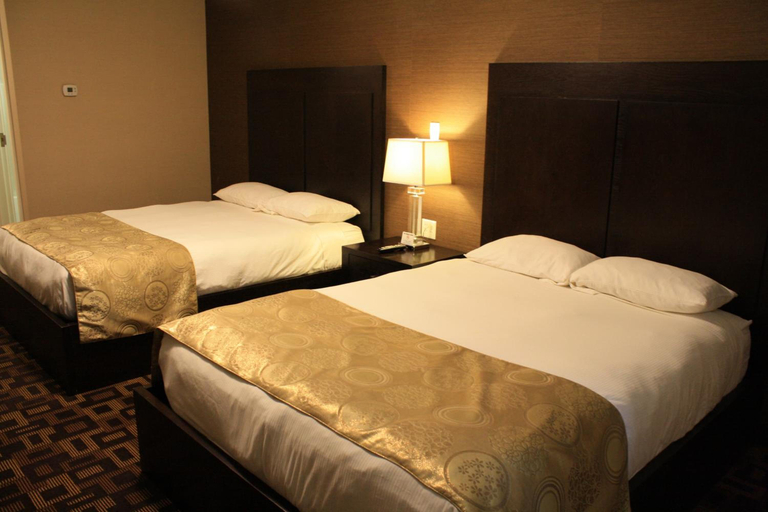 Bedroom 3, Chinook Inn, Division No. 9