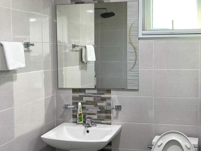 Bathroom 3, Namhae Ocean Lounge Pension, Namhae