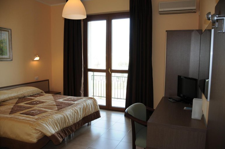 Bedroom 3, Hotel Barbieri, Cosenza