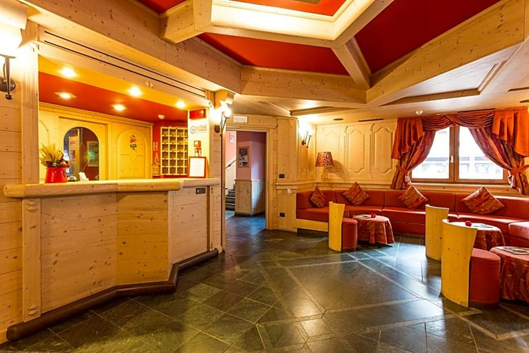 Public Area 2, Hotel Arisch, Sondrio