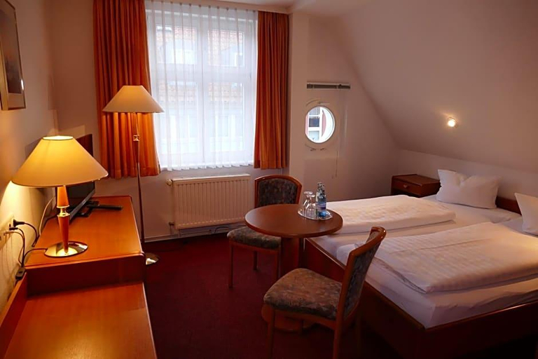 Bedroom 4, Hotel Am Dom, Vorpommern-Greifswald