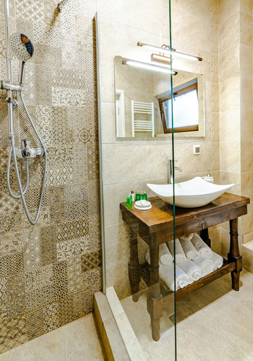 Bathroom 4, Yael Luxury Apartments, Busteni
