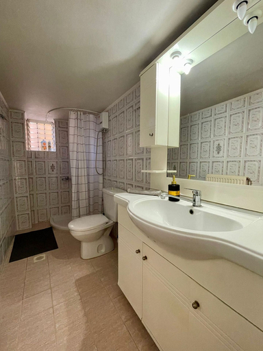 Bathroom 2, Casa Katerina studio apartment, Crete