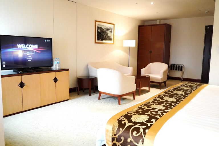 Room 3, Hã¹ House Taipei, Taipei City