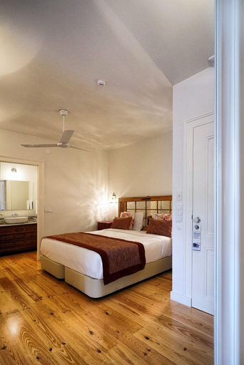 Bedroom 2, Casas de São Bento, Lisbon