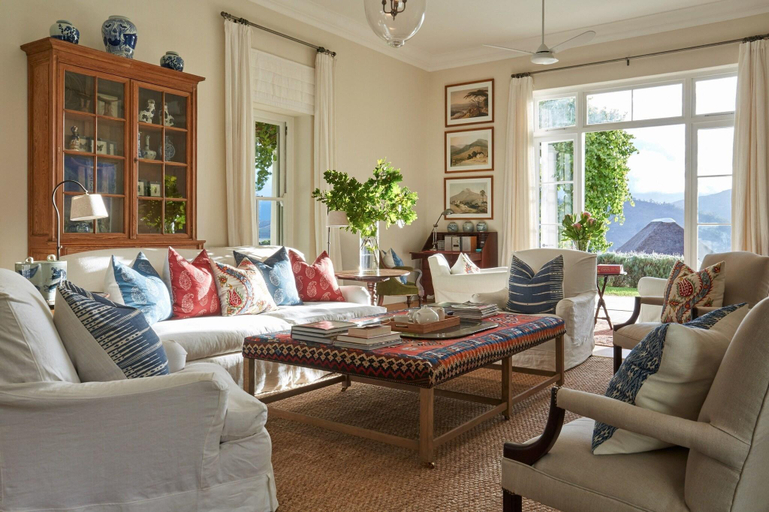 Public Area 2, La Cotte House, Cape Winelands