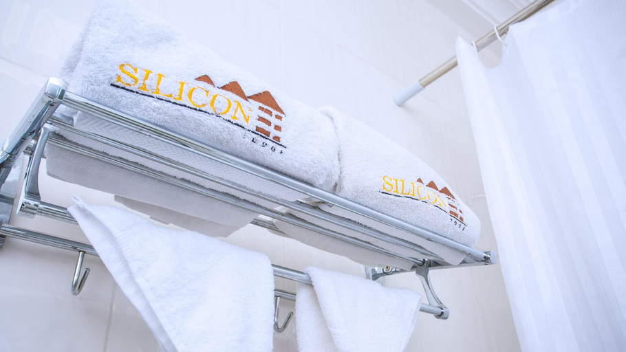 Room 2, Silicon Lodge, Accra