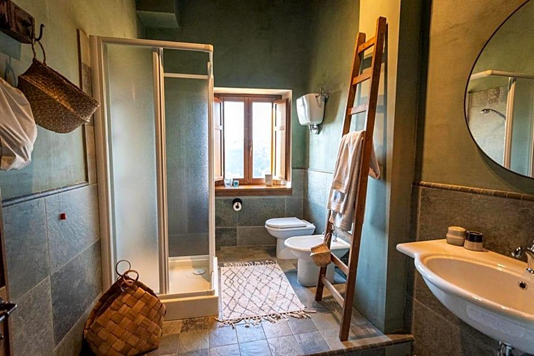 Room 3, Borgo Castello Panicaglia, Perugia