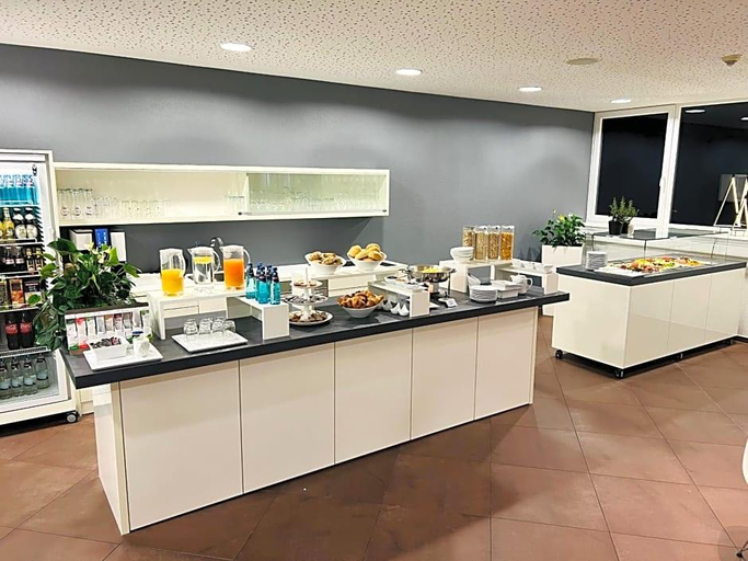 Food & Drinks 5, Aircraft Hotel & Events, Tuttlingen