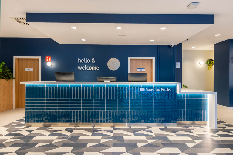 Lobby 5, Travelodge Bilbao Sestao, Vizcaya