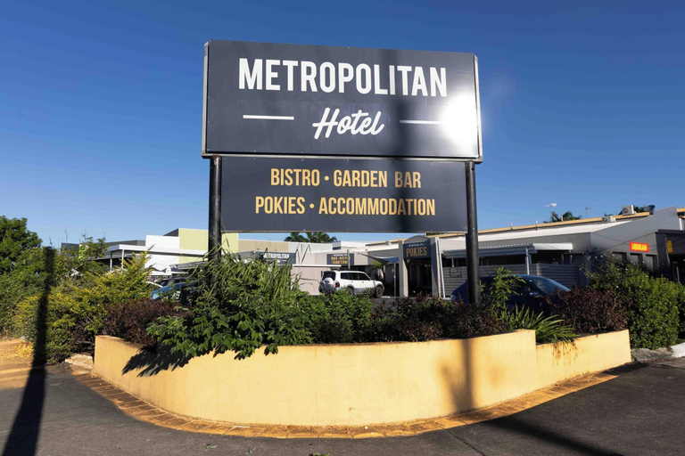 Exterior & Views 2, The Metropolitan Hotel, Mackay - Pt A