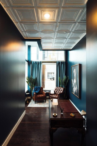 Public Area 3, The Painted Lady, Jefferson