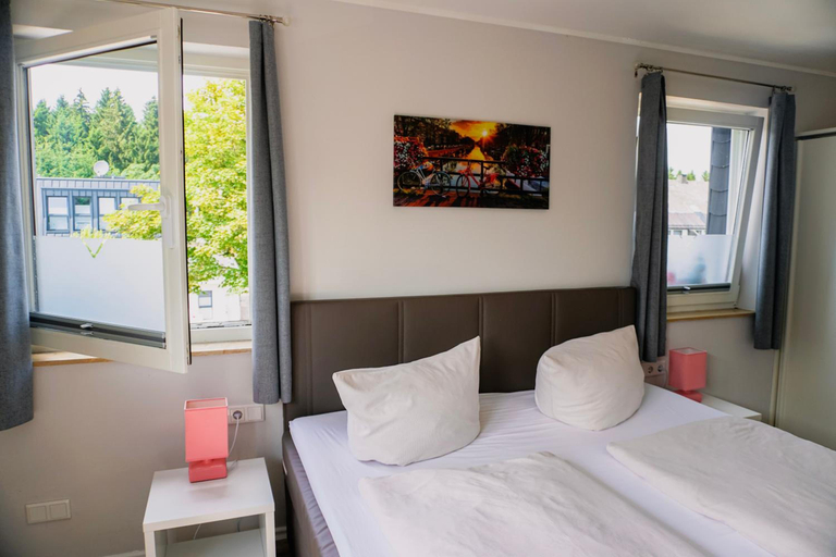 Bedroom 2, Ferienpark Winterberg, Hochsauerlandkreis
