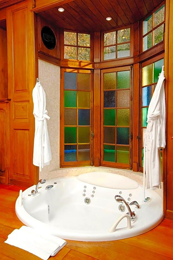 Bathroom 5, Le Moulin De Connelles, Eure