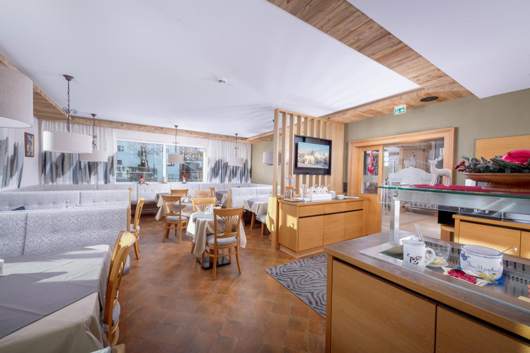 Food & Drinks 5, Hotel Garni Entstrasser, Kitzbühel