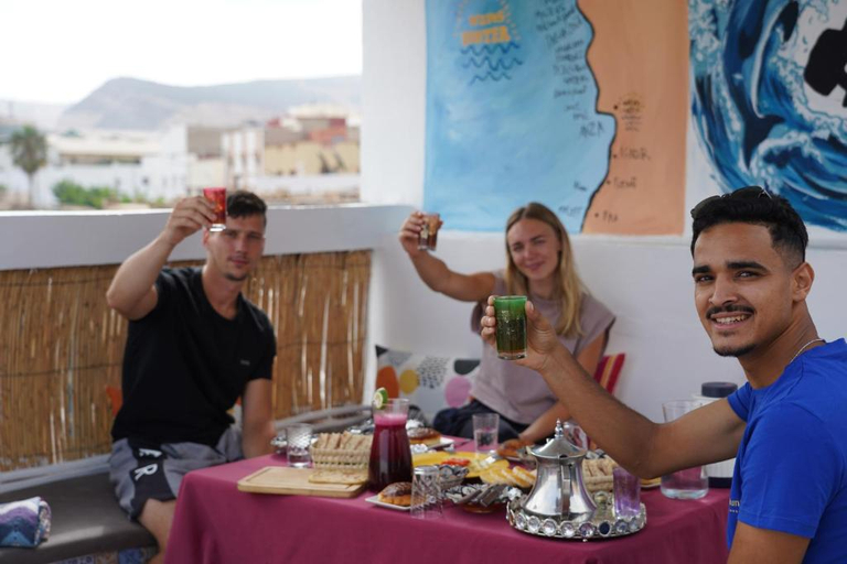 Food & Drinks 5, Waves Hunter Surf House - Anza, Agadir-Ida ou Tanane