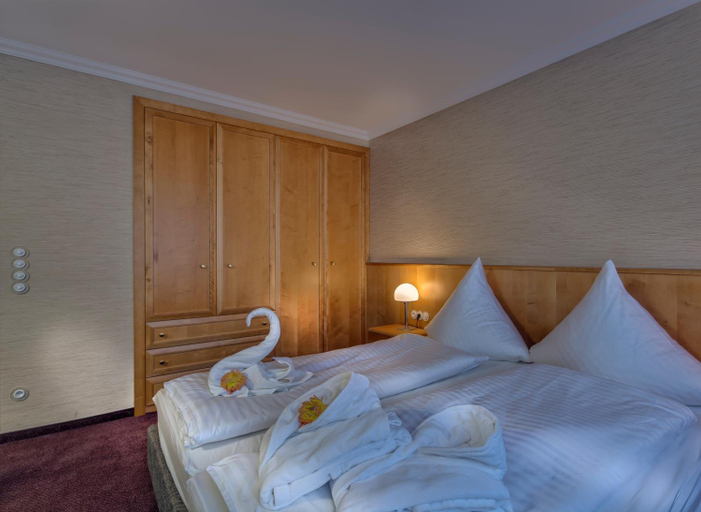 Bedroom 3, Unperfekthotel, Essen