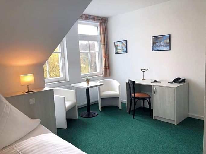 Bedroom 3, Neu Helgoland, Berlin