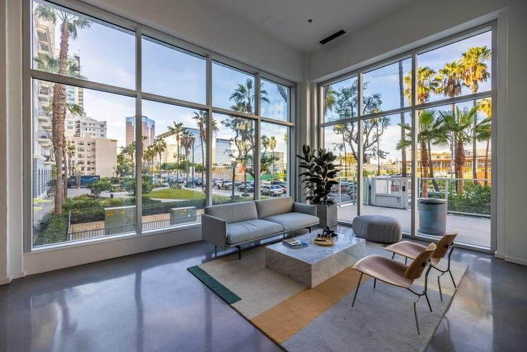 Sports and Entertainment 2, Marbella Lane Aesthetic 2br W Ocean Views, Los Angeles