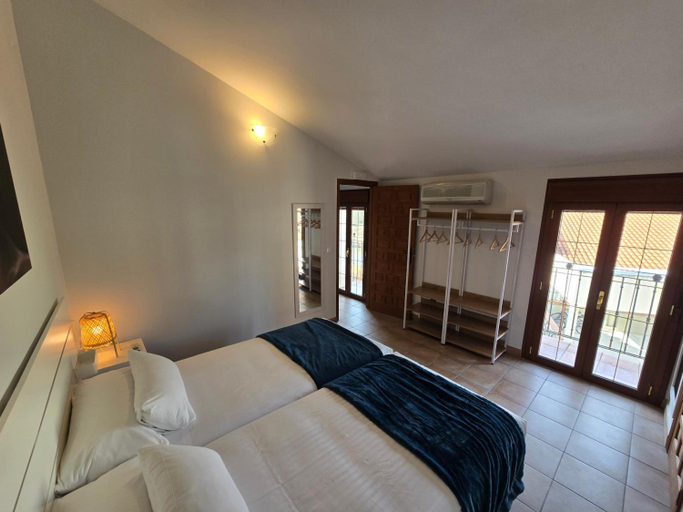 Bedroom 3, Hotel Puerta Del Arco, Valladolid
