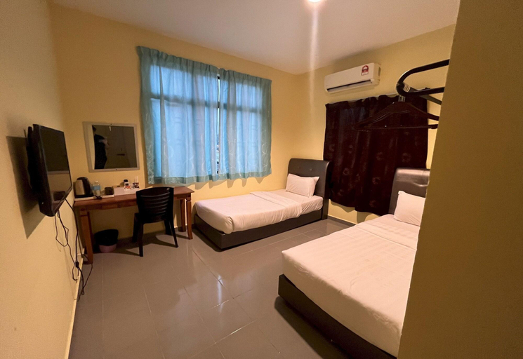 Bedroom 3, Rahmah Sojourn Centre, Johor Bahru