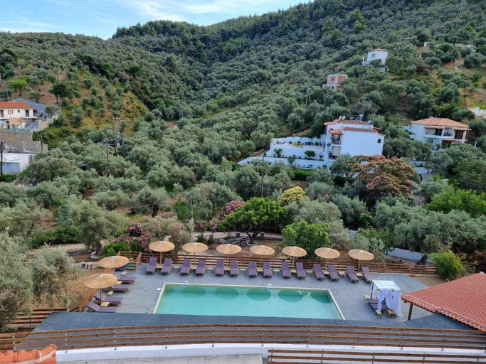Exterior & Views 2, Pension MANGO, Thessaly