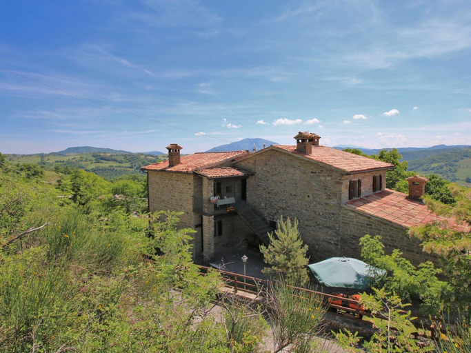 General view 4, Belvilla By Oyo Farmhouse With Swimming Pool, Pesaro E Urbino