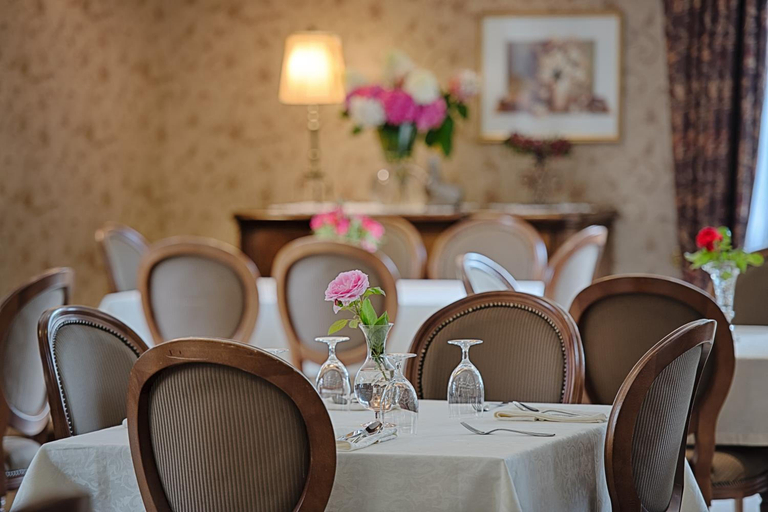 Food & Drinks 5, Forrest Hotel & Restaurant, Zielona