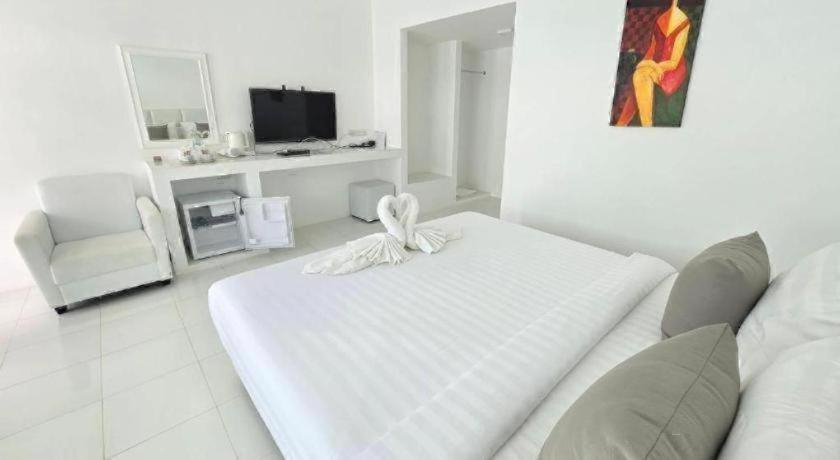 Bedroom 3, The White Resort, K. Sam Roi Yot
