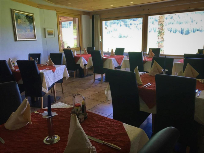 Food & Drinks 5, Hotel Pizzeria Selva, Inn