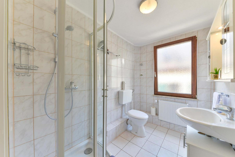 Bathroom 5, Apparthaus Pfeifer, Baden-Baden