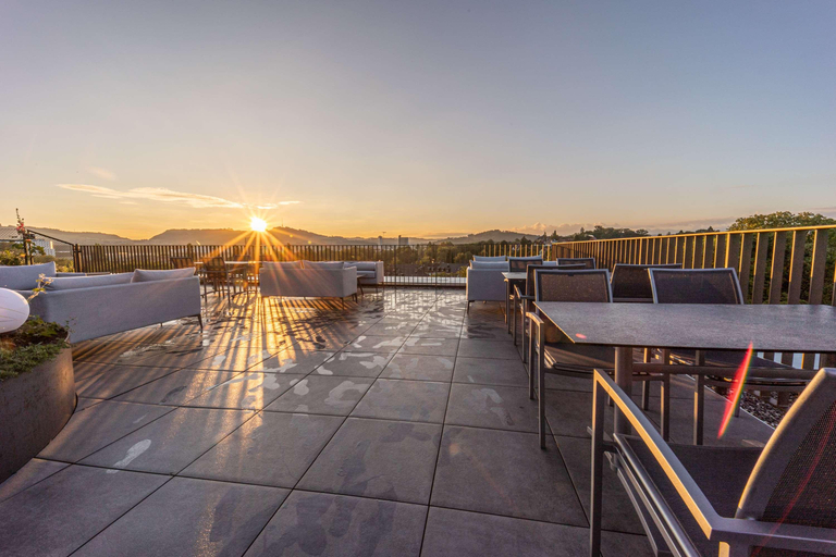 Bar 5, Prizeotel Bern City, Bern
