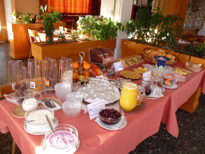 Food & Drinks 4, Hotel Restaurant Bergheim, Sarganserland