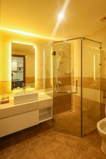Bathroom, Citypoint Apartment, Da Nang