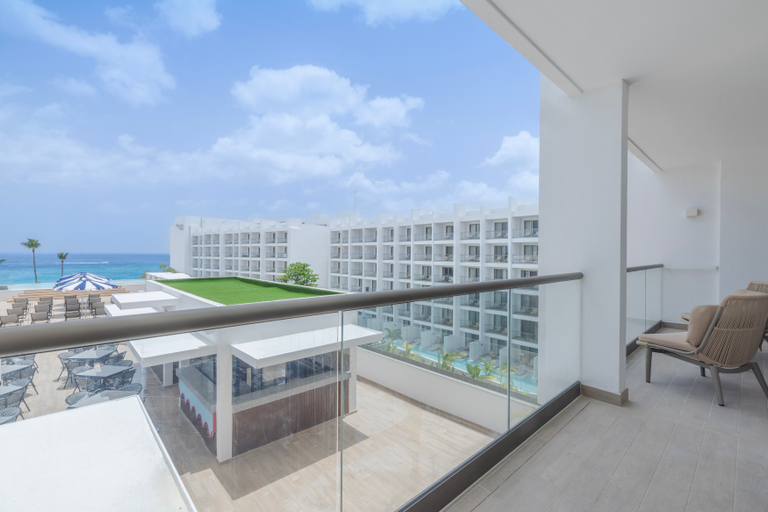 Room 2, Royalton Vessence Barbados, Adult-Oriented All-Inc