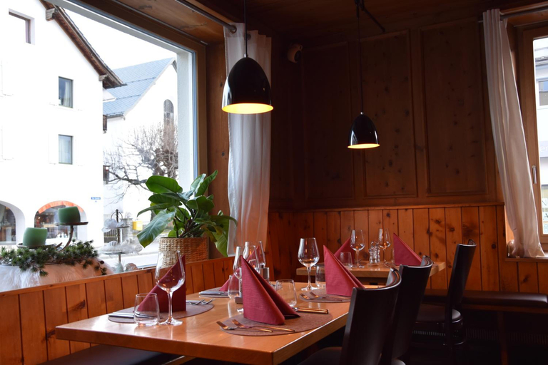Food & Drinks 4, Hotel Rv Tia, Surselva