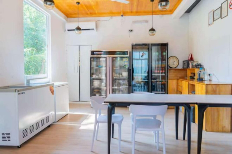 Dining 5, Evelyaa Guest House, Vaavu Atoll