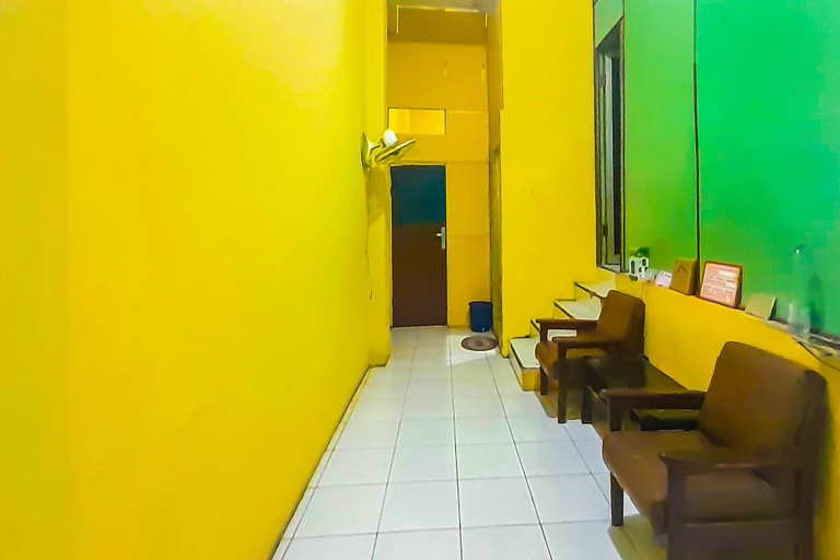 Lobby 3, Spot On 92236 Kediri Family Homestay, Medan