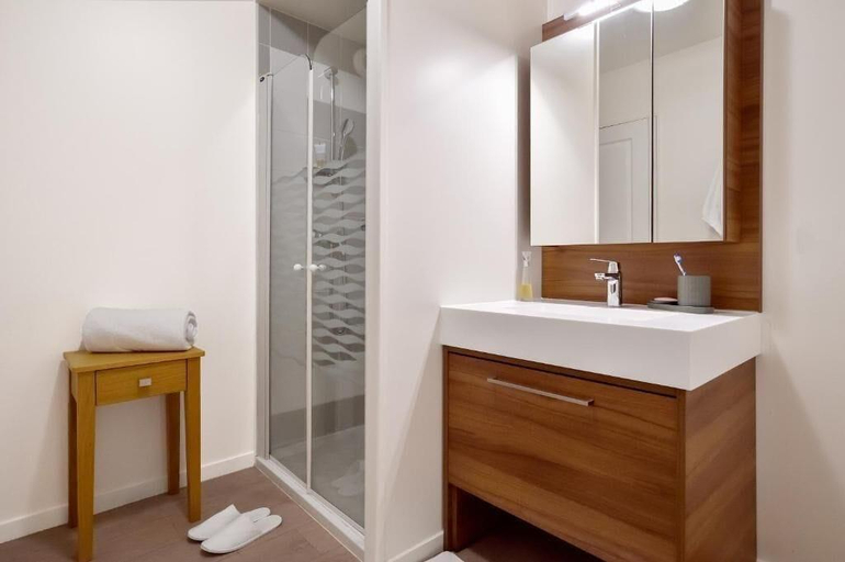 Bathroom 4, Domitys Les Rives Du Cher, Allier