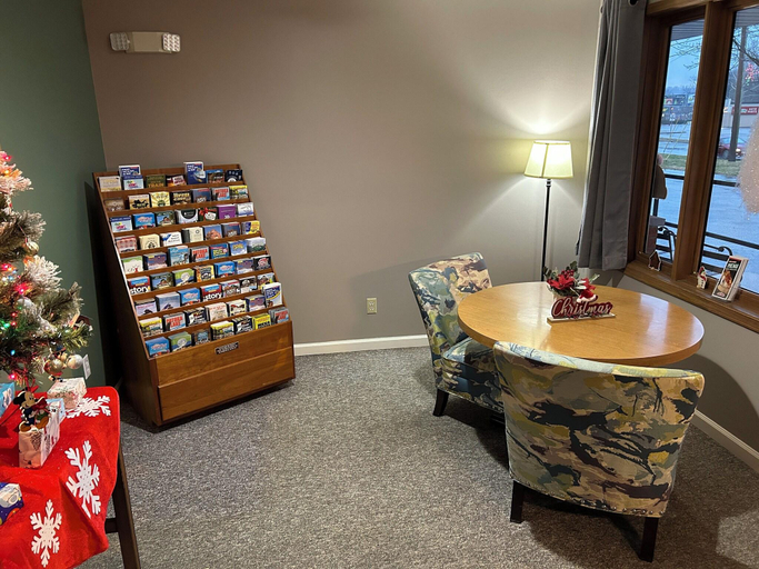 Public Area 3, Valley Inn and Suites, Orange